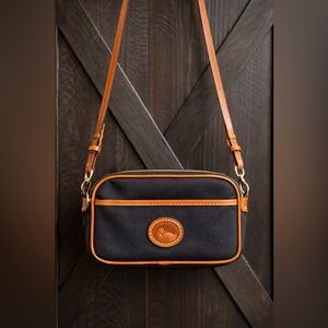 Vintage Dooney & Bourke Black Nylon Crossbody Camera Bag Tan Leather Trim